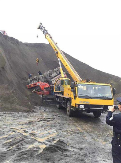 普兰店上犹道路救援